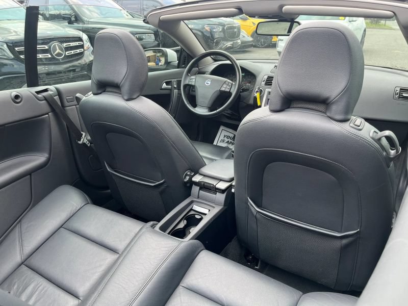 Used 2009 Volvo C70 T5 FWD image 17
