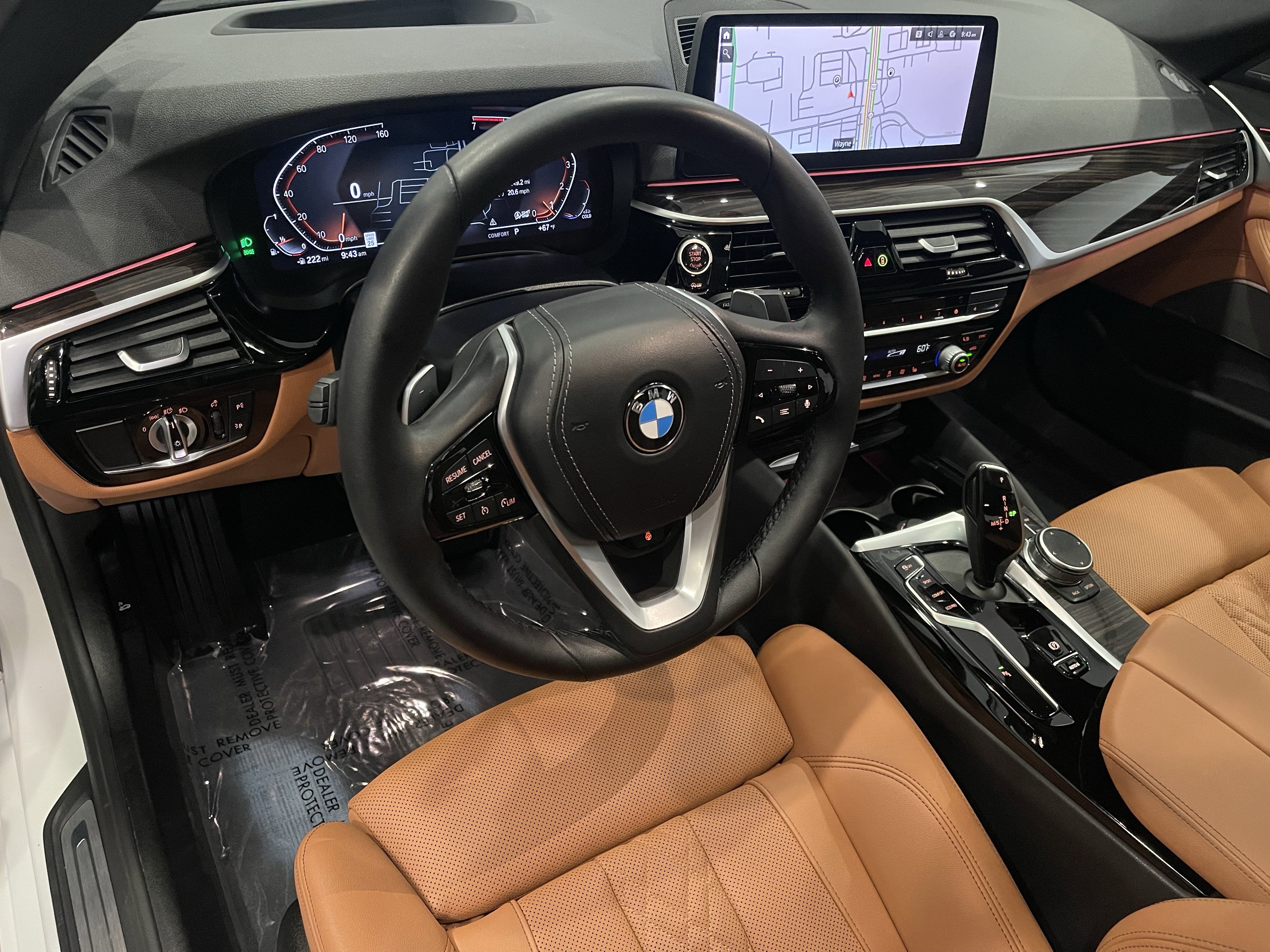 Certified 2022 BMW 530i xDrive w/ Premium Package AWD/4WD image 13