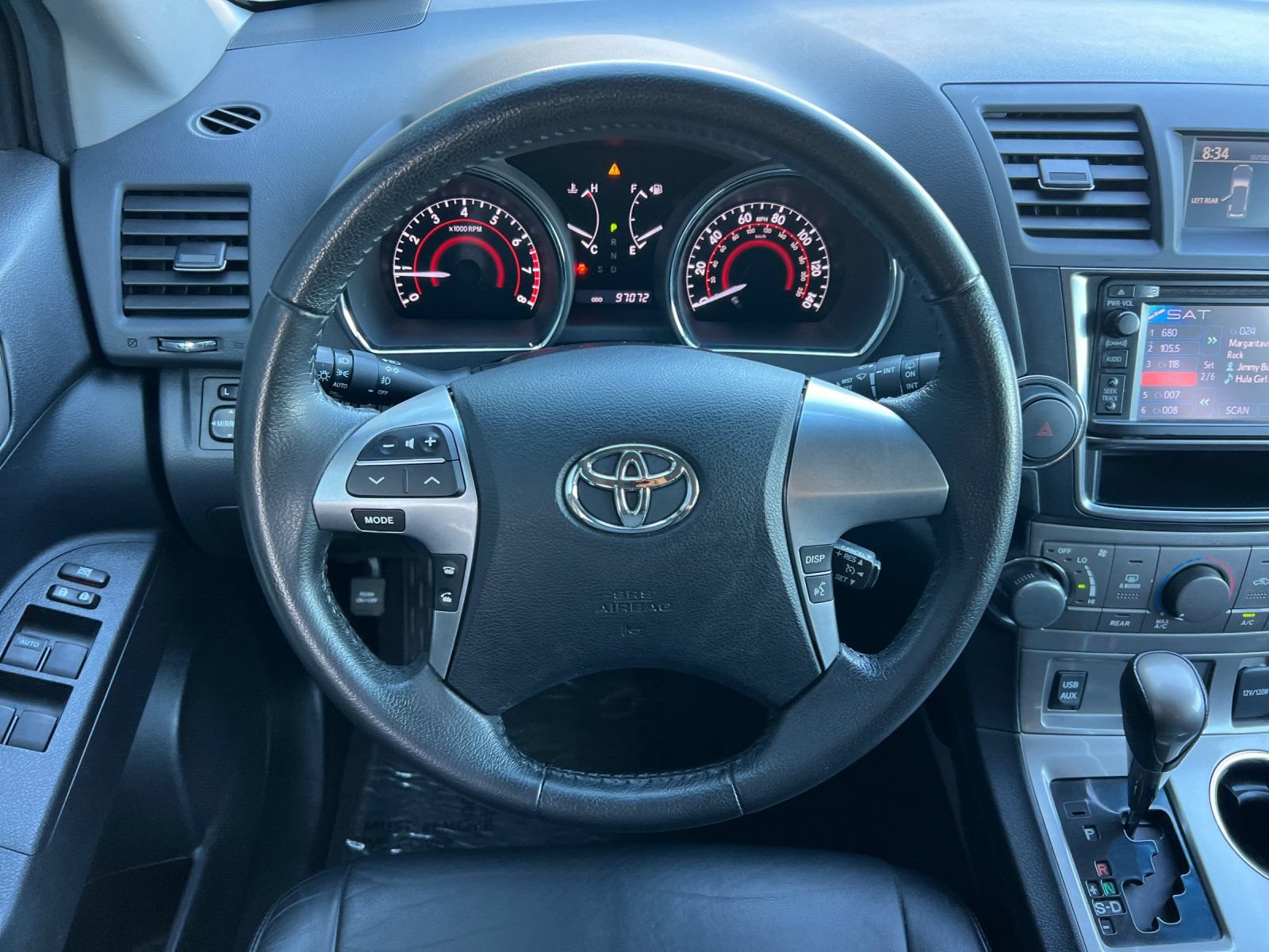 Used 2013 Toyota Highlander SE FWD image 14