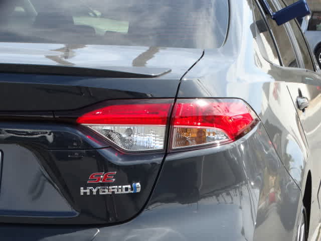 Used 2024 Toyota Corolla SE image 12