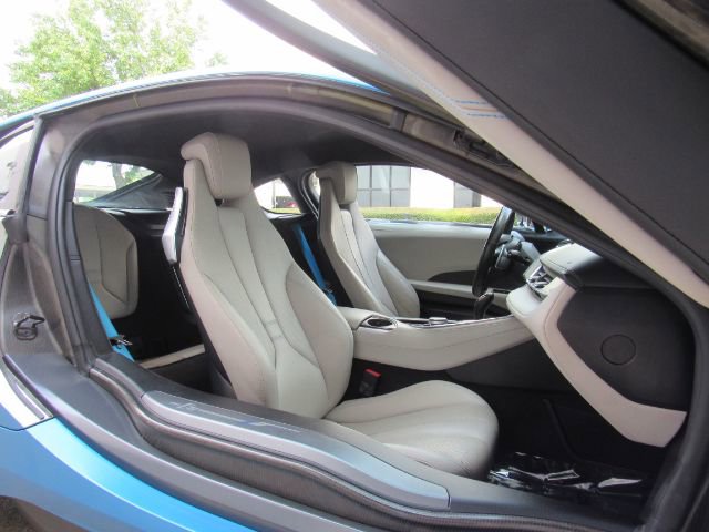 Used 2014 BMW i8 image 20