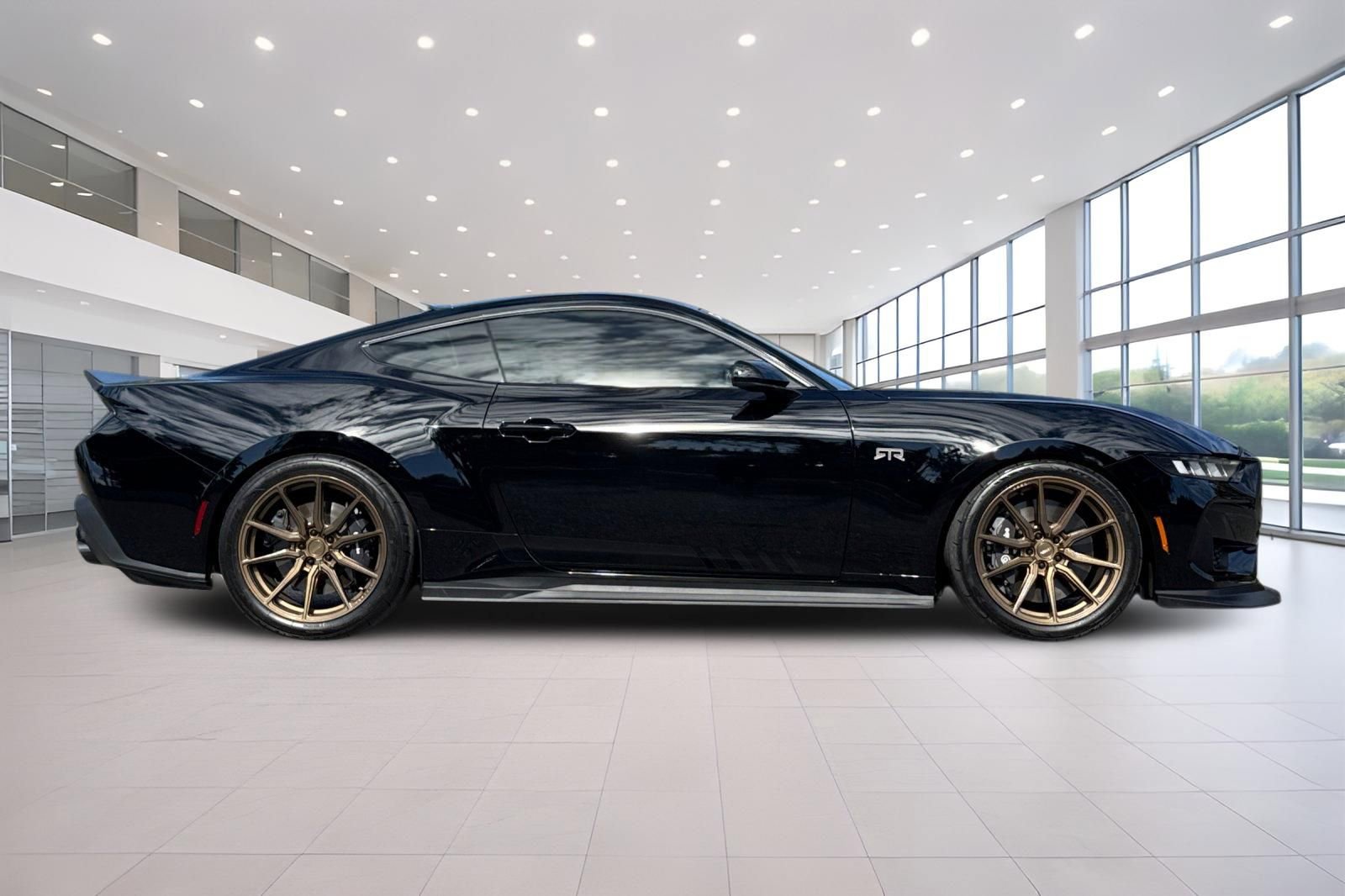 Used 2024 Ford Mustang GT w/ GT Performance Package image 3