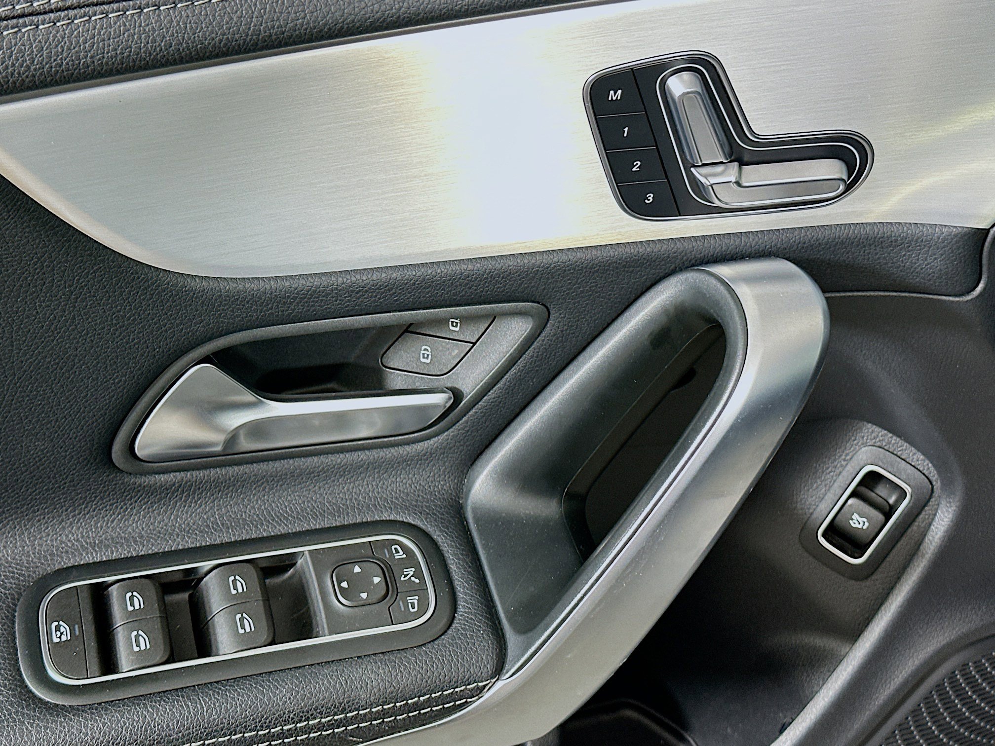 Used 2025 Mercedes-Benz CLA 250 CLA 250 image 15