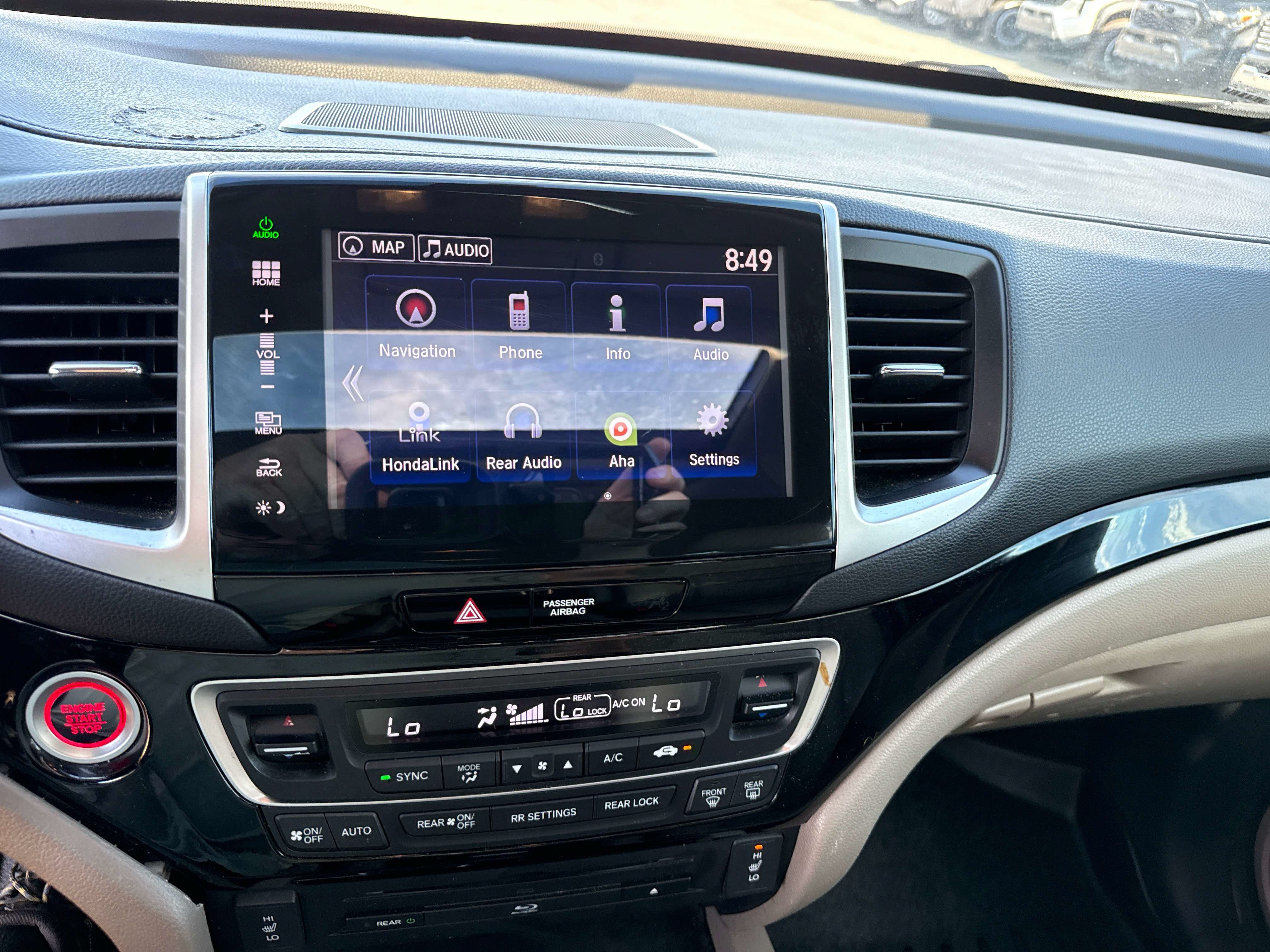 Used 2016 Honda Pilot Touring image 23