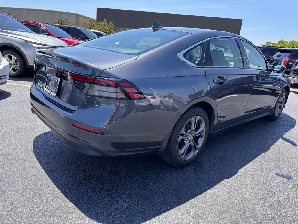 Used 2023 Honda Accord EX image 5