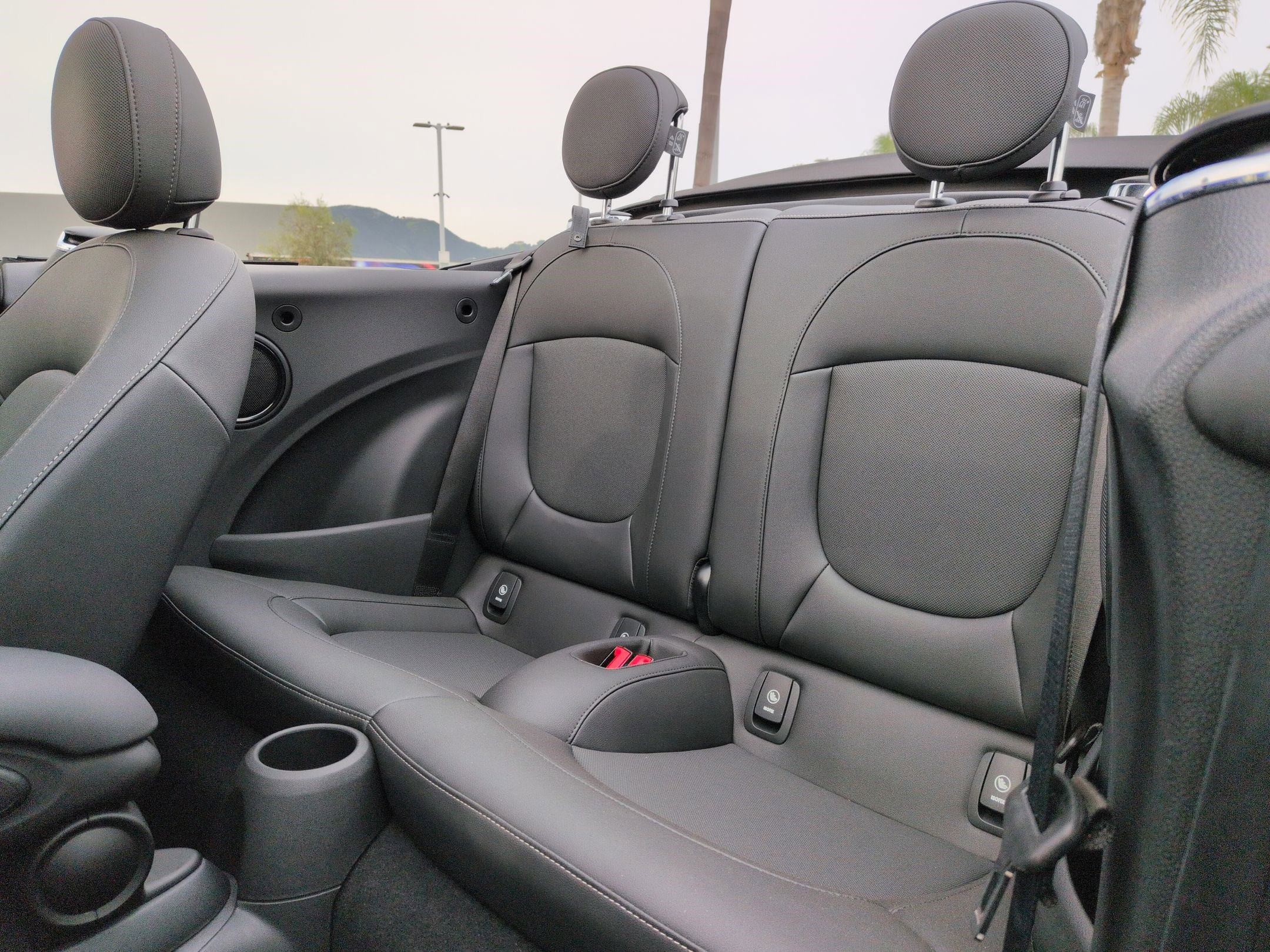 Used 2024 MINI Cooper Convertible image 30