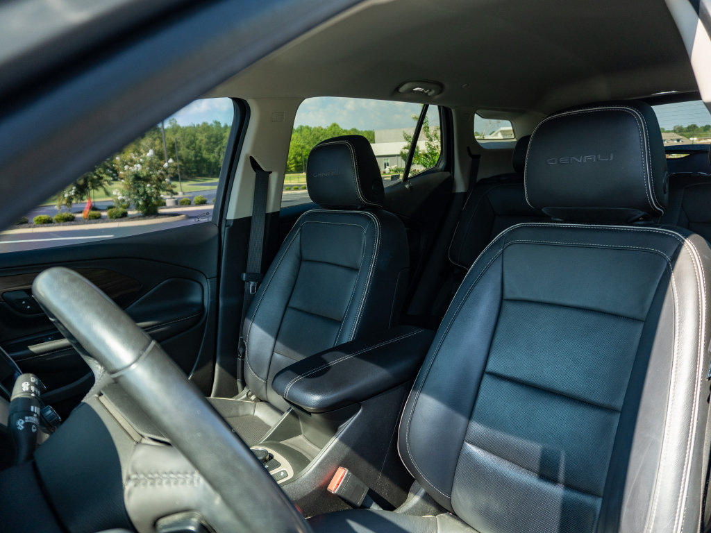 Used 2018 GMC Terrain Denali FWD image 11
