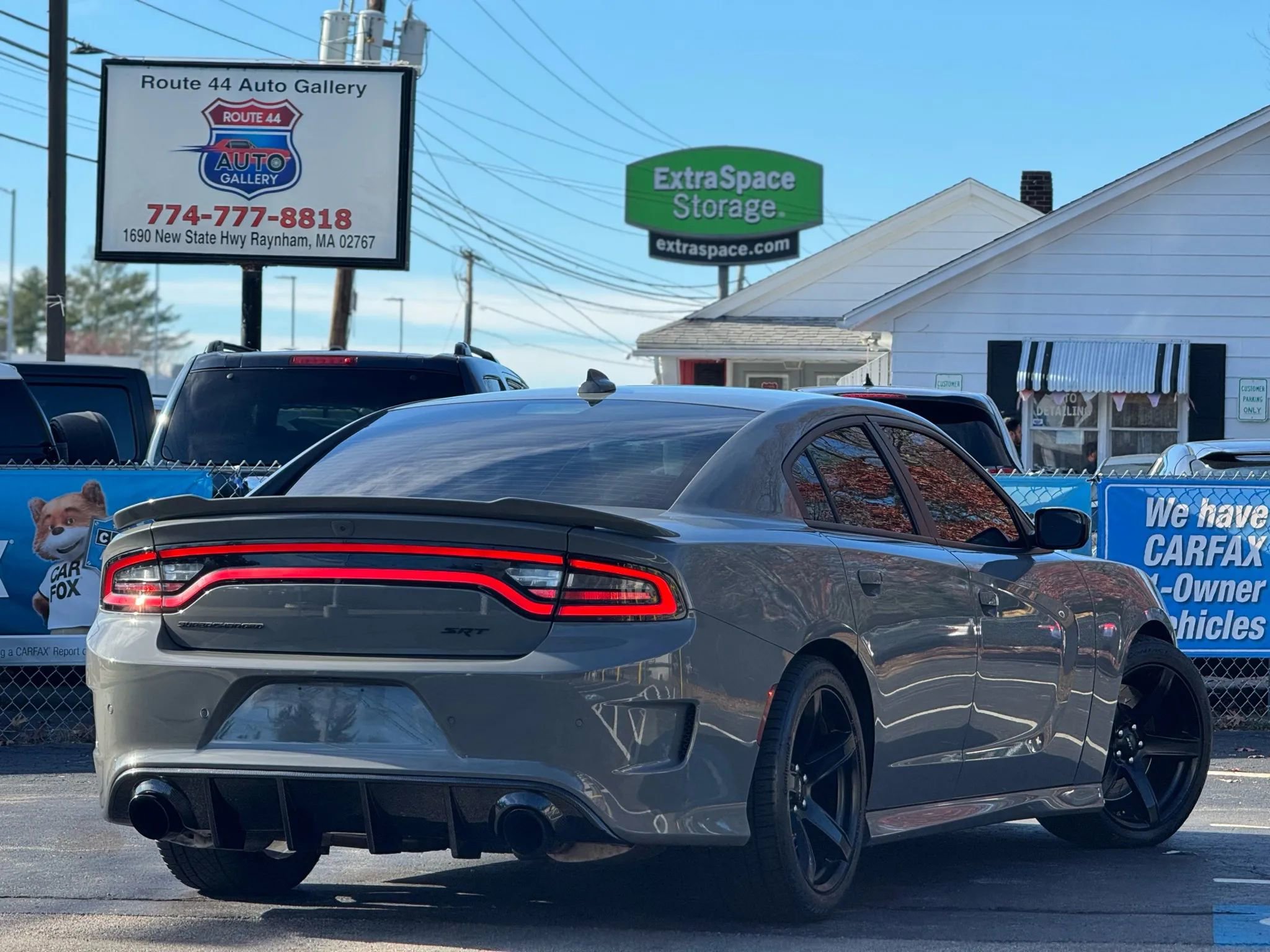 Used 2017 Dodge Charger SRT Hellcat image 6