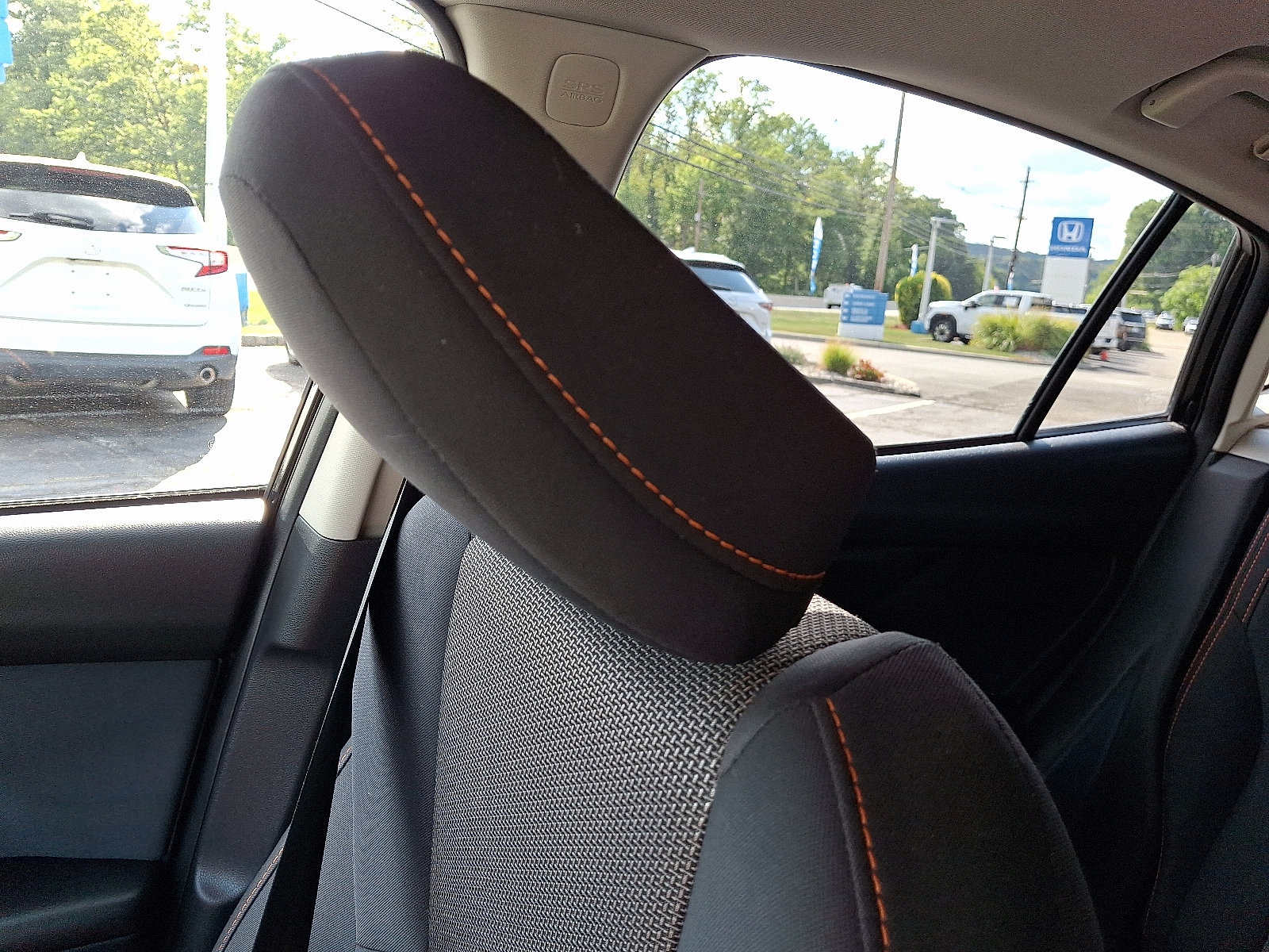 Used 2023 Subaru Crosstrek 2.0i Premium image 17