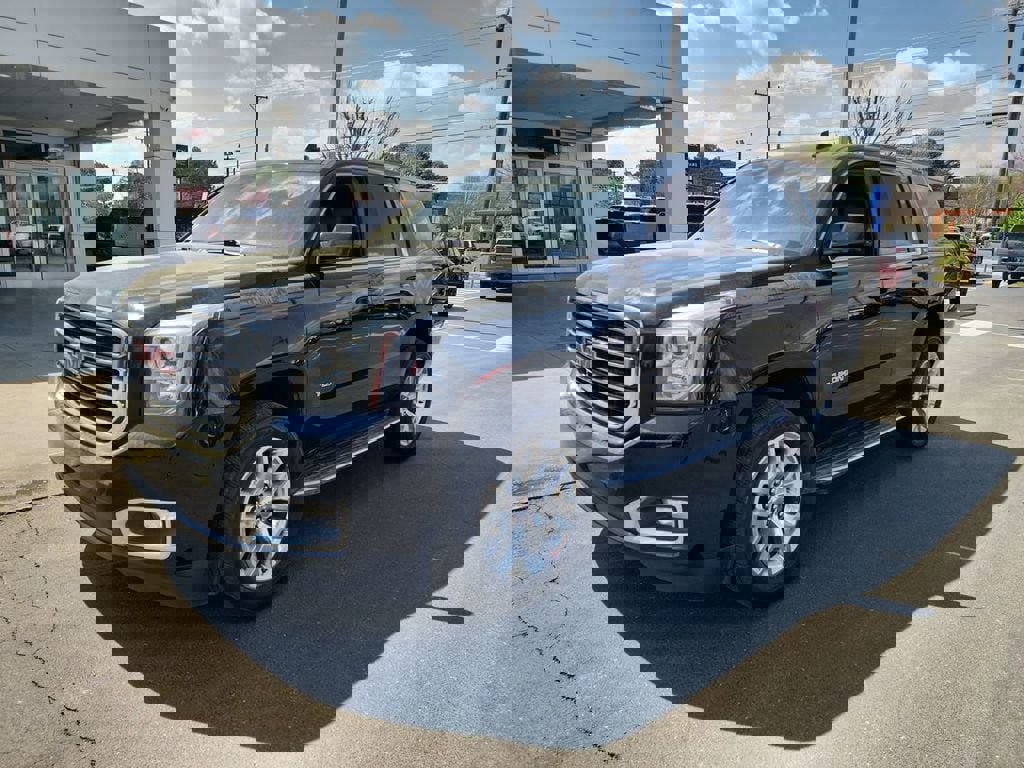 Used 2017 GMC Yukon SLT w/ Open Road Package image 4