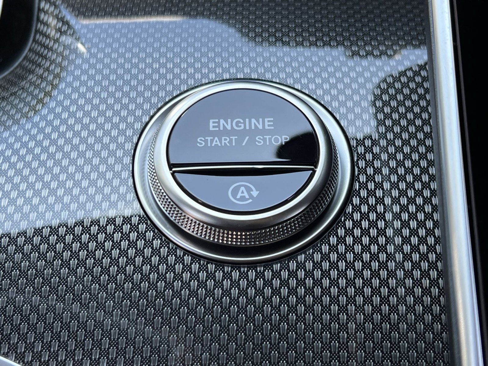 New 2025 Mercedes-Benz CLE 300 4MATIC Coupe image 31