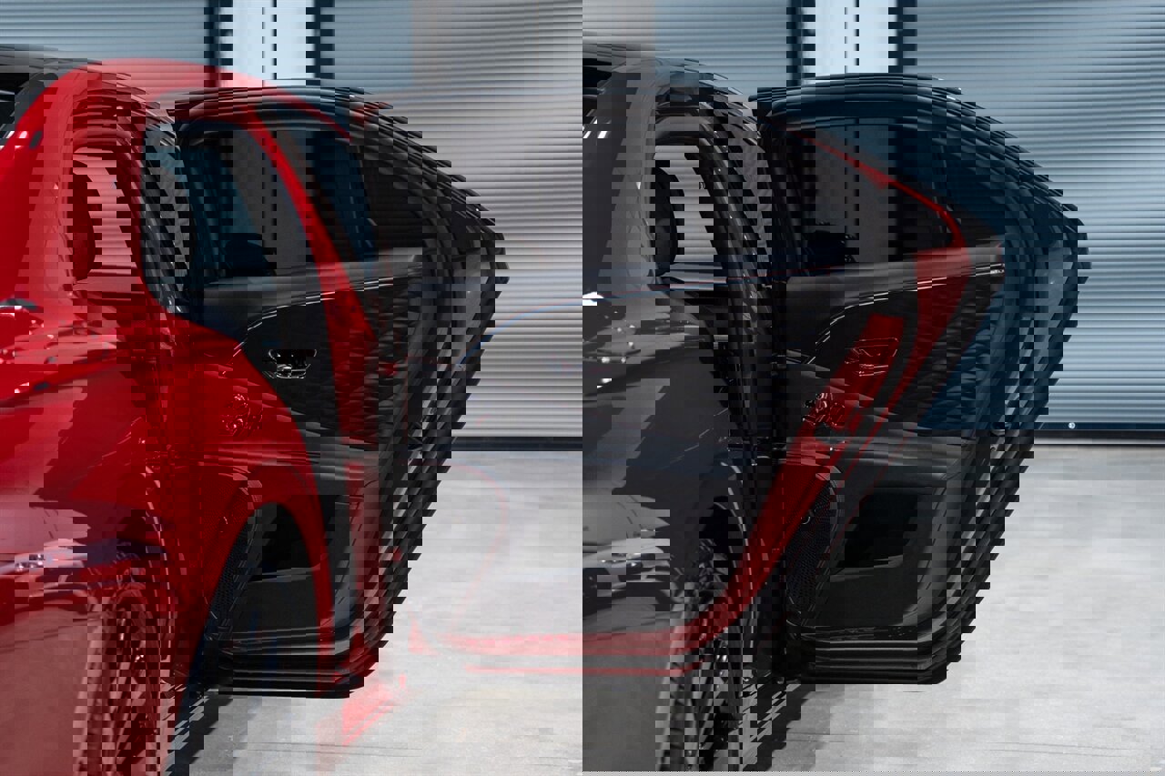 Used 2022 Bentley Flying Spur V8 image 34