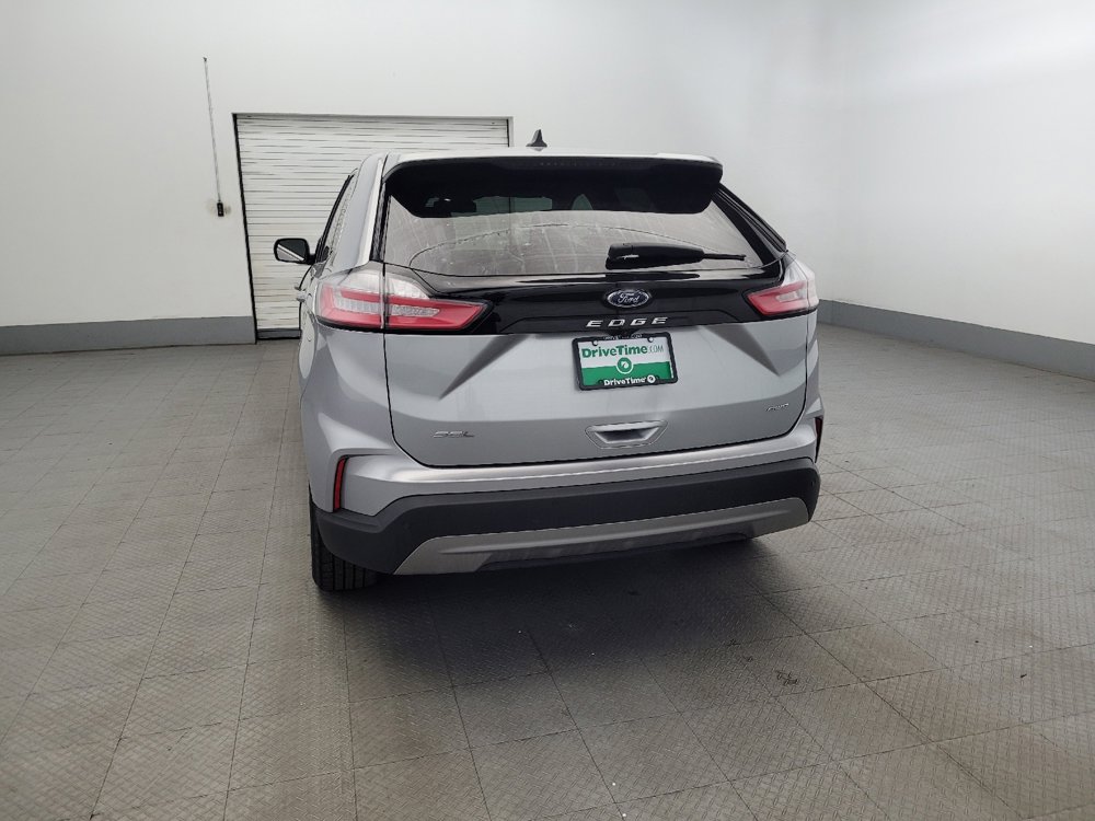Used 2024 Ford Edge SEL image 6