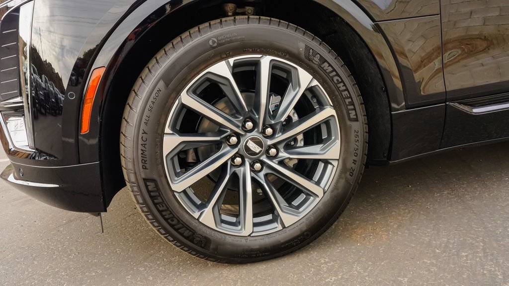 New 2027 Cadillac Lyriq Premium Sport RWD image 7