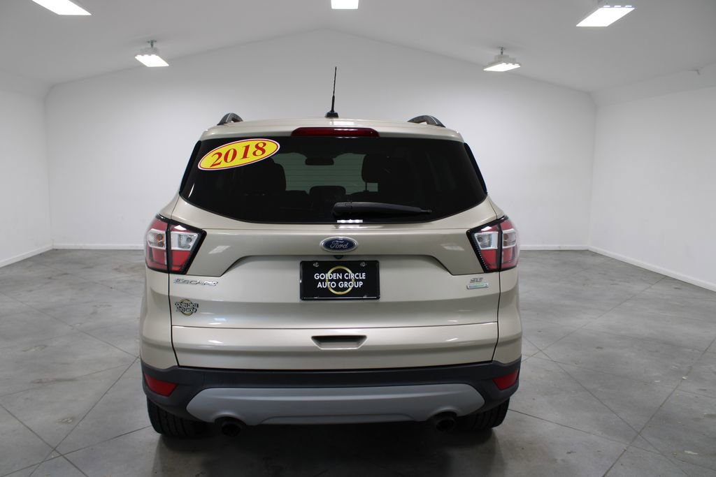 Used 2018 Ford Escape SE FWD image 8