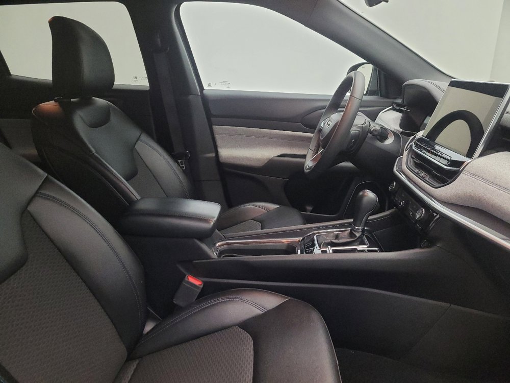 Used 2024 Jeep Compass Latitude image 21