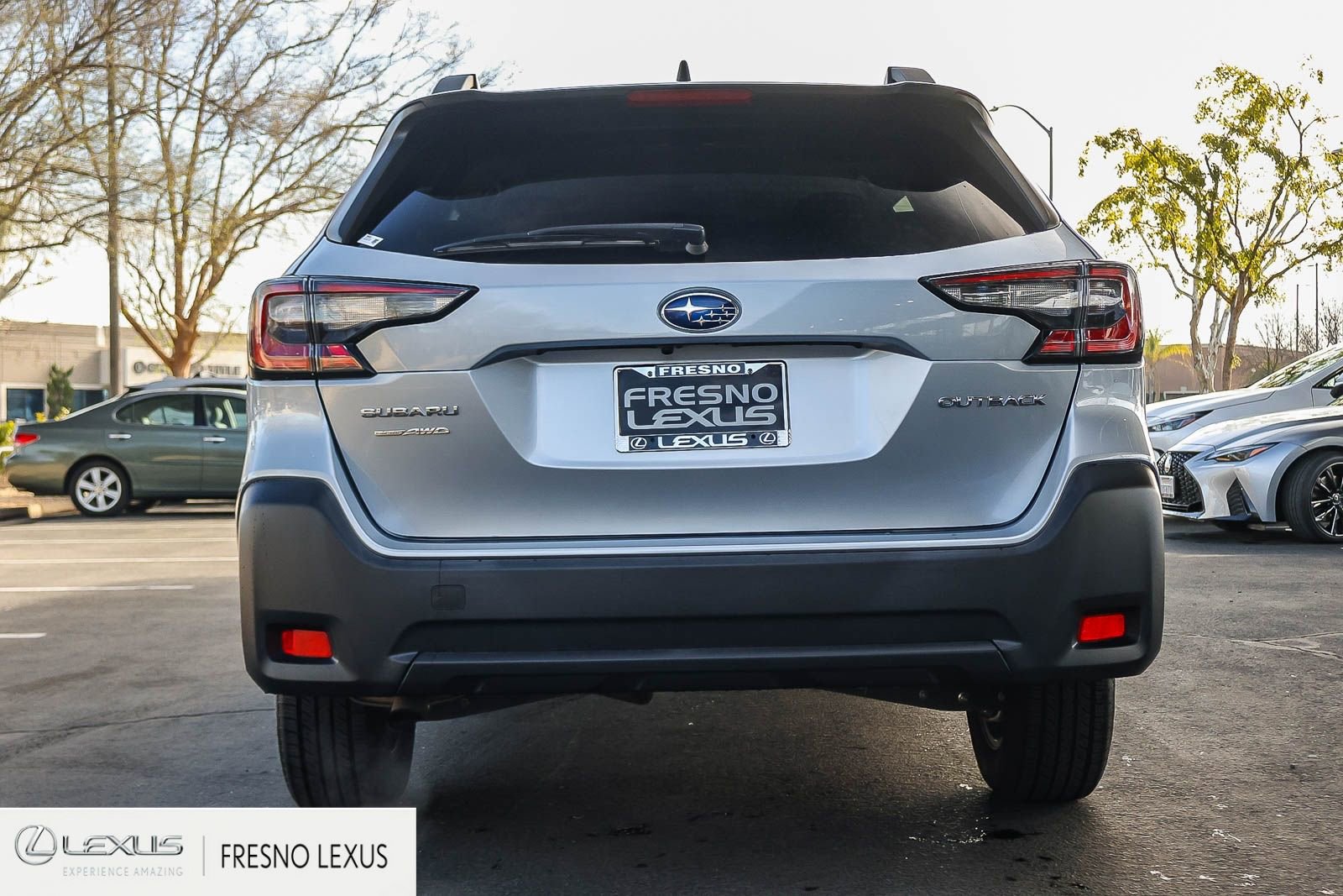 Used 2024 Subaru Outback Premium image 5