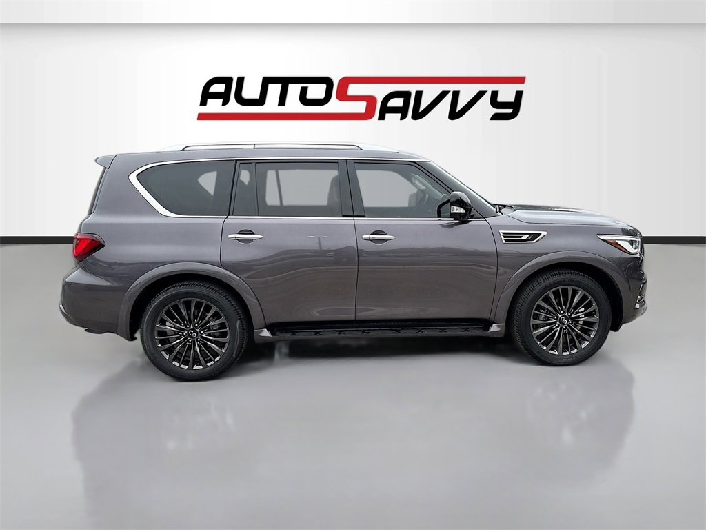 Used 2023 INFINITI QX80 Premium Select w/ Cargo Package image 8
