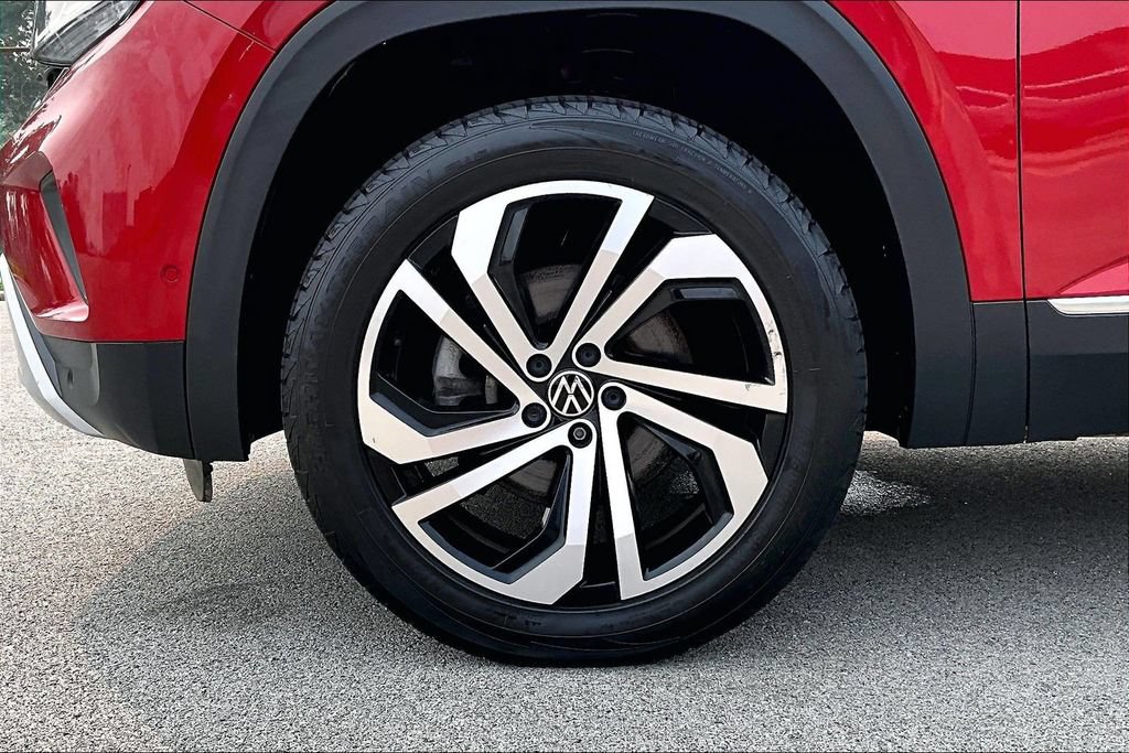 Used 2020 Volkswagen Atlas Cross Sport SEL Premium AWD/4WD image 9