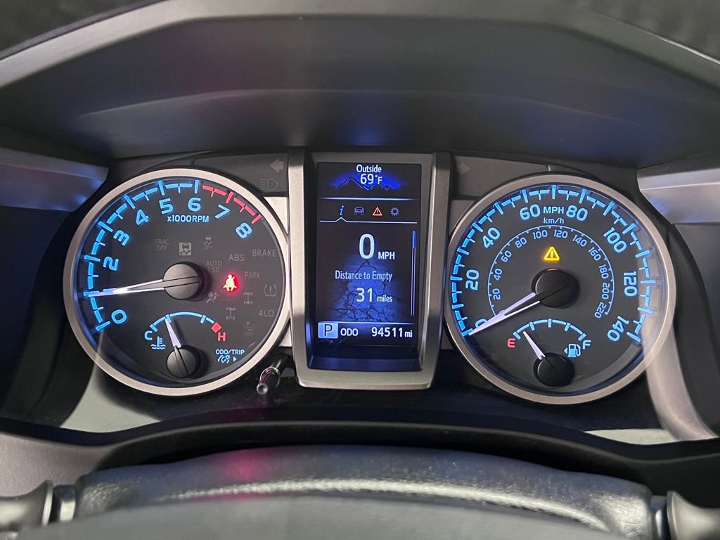 Used 2020 Toyota Tacoma SR5 image 26