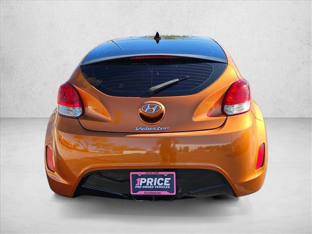 Used 2016 Hyundai Veloster w/ Option Group 02 image 7