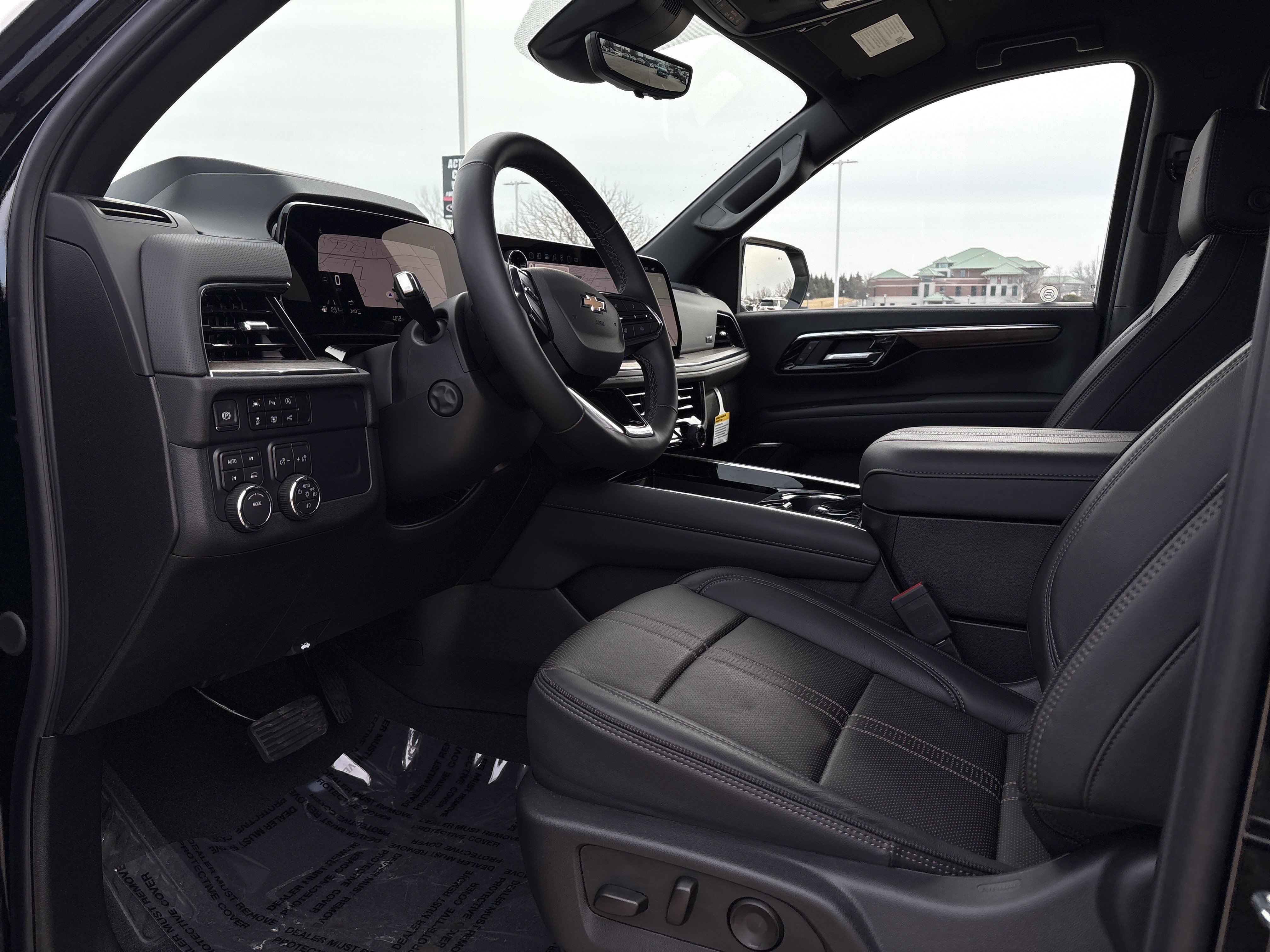 New 2025 Chevrolet Suburban High Country w/ LPO, Illumination Package AWD/4WD image 12