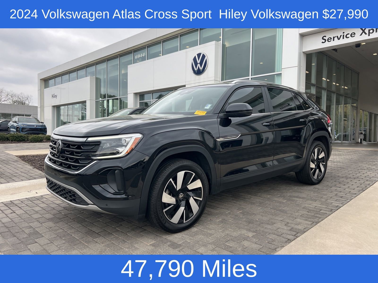 Used 2024 Volkswagen Atlas Cross Sport SE image 1