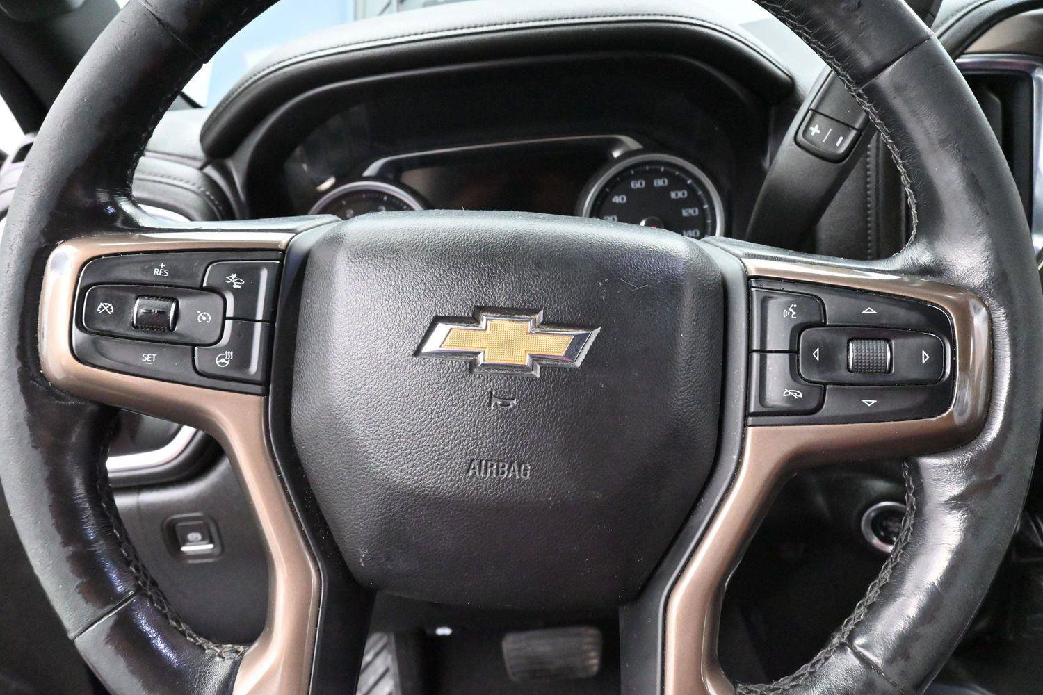 Used 2020 Chevrolet Silverado 3500 High Country AWD/4WD image 16