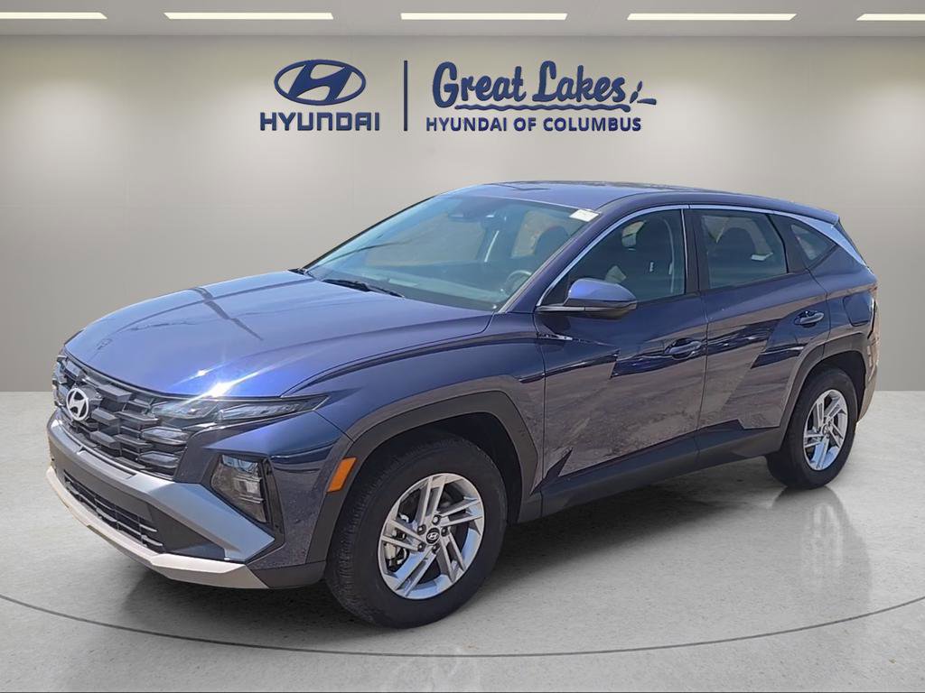 Used 2025 Hyundai Tucson SE AWD/4WD image 1