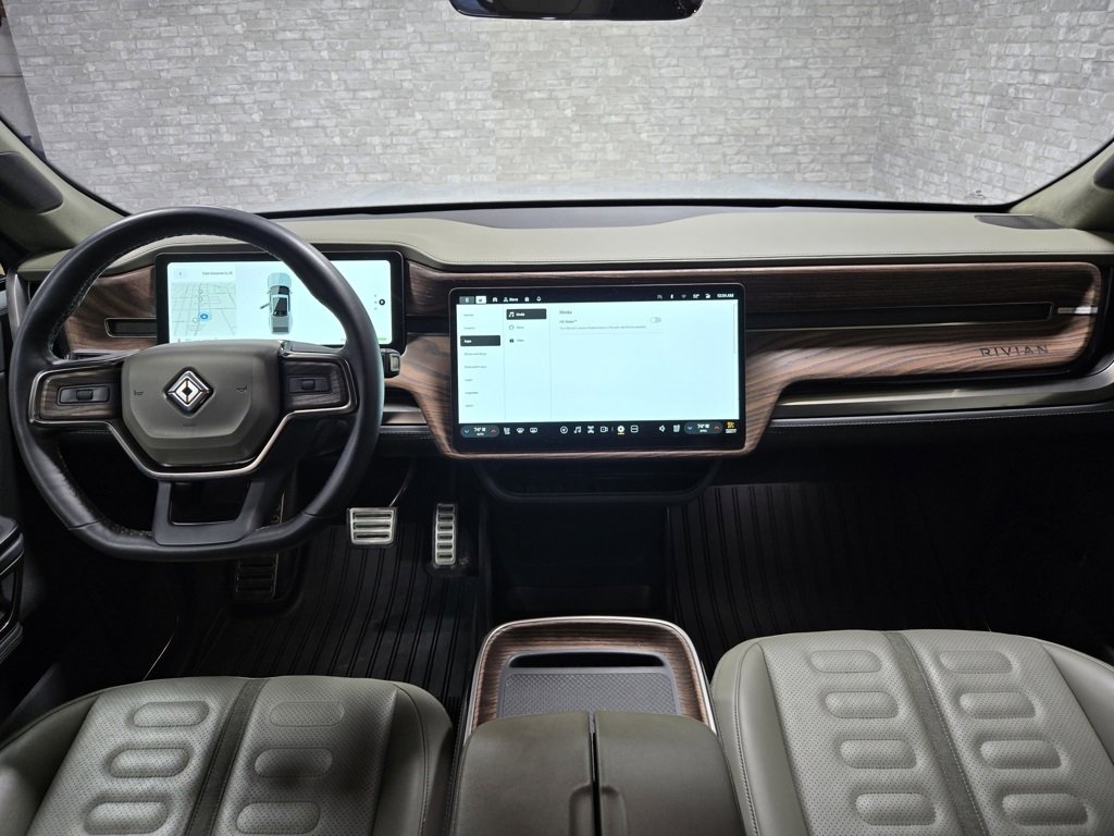 Used 2022 Rivian R1T Adventure image 35