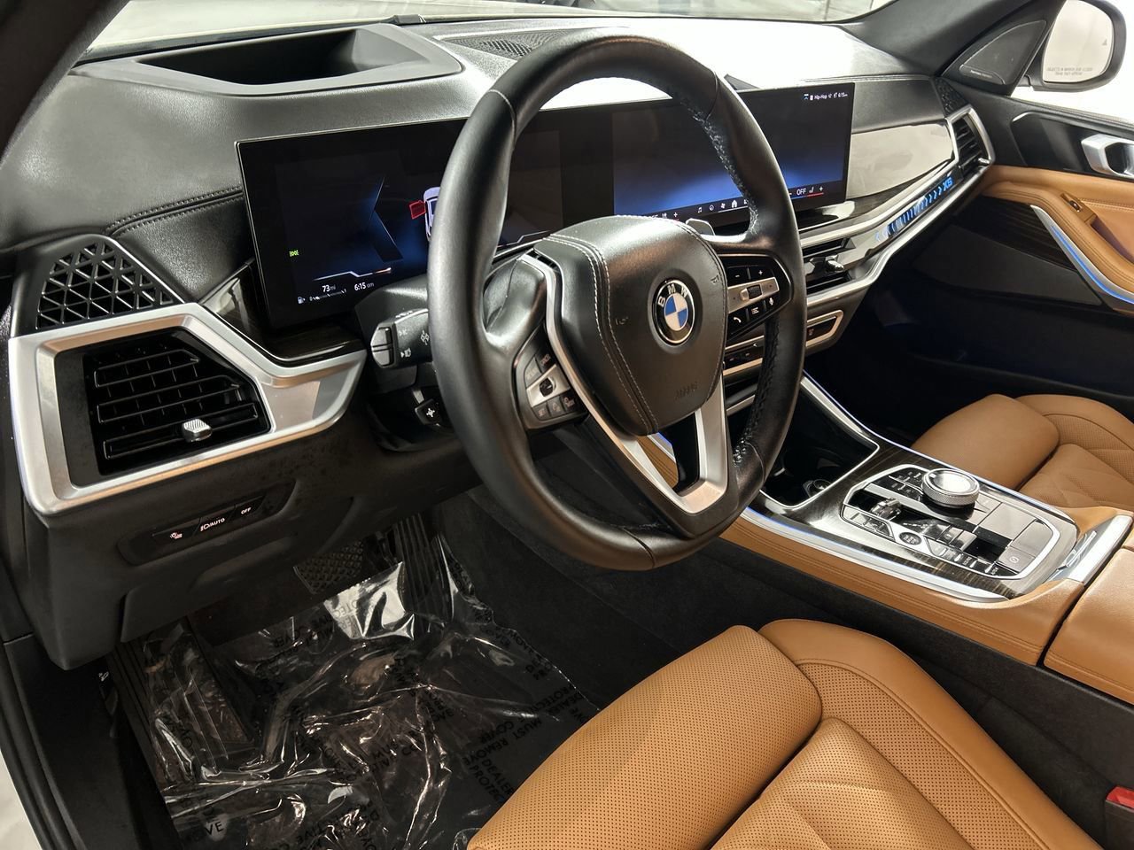 Used 2024 BMW X5 sDrive40i w/ Executive Package image 13