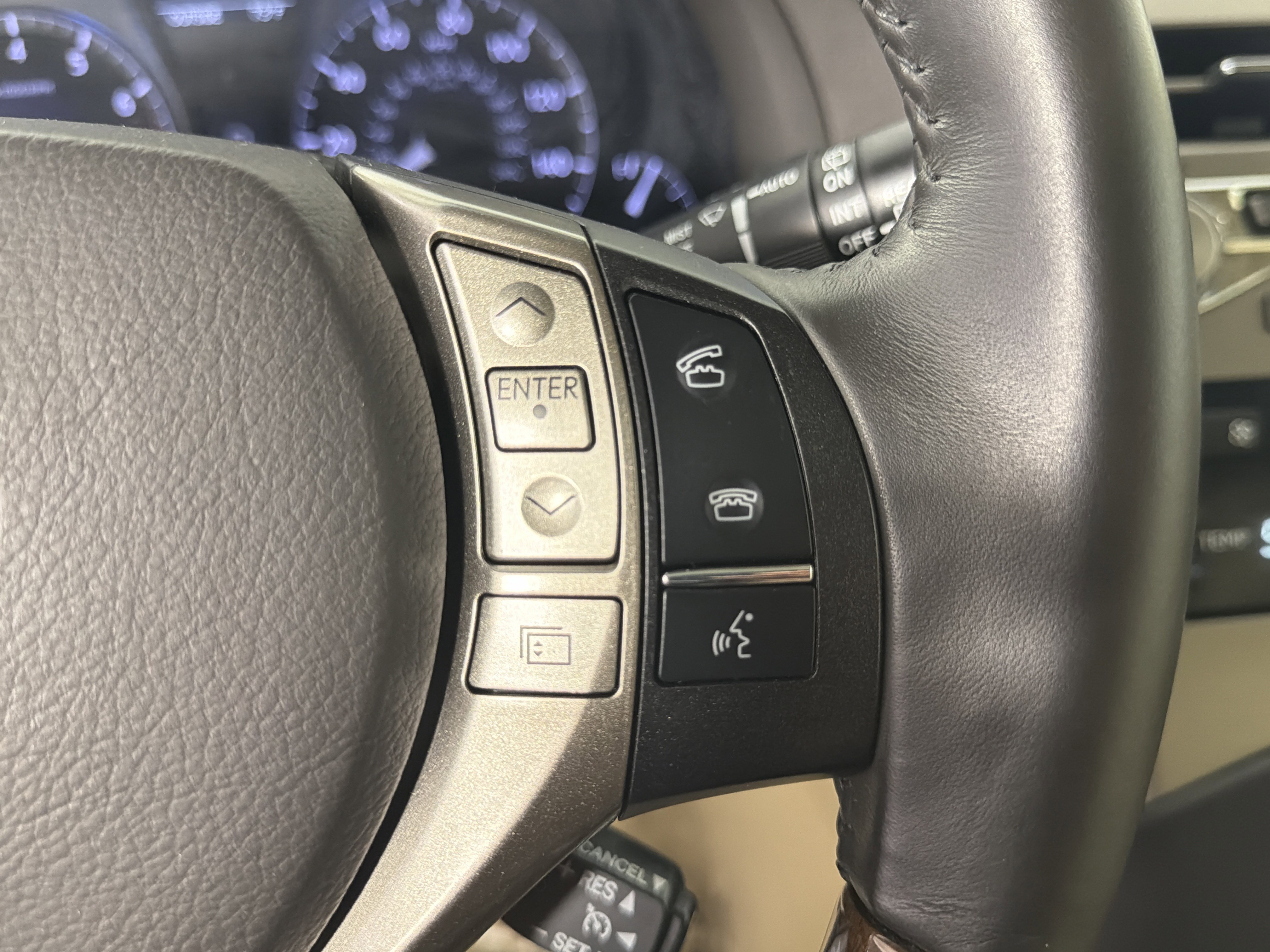 Used 2013 Lexus RX 350 AWD w/ Navigation Pkg image 21