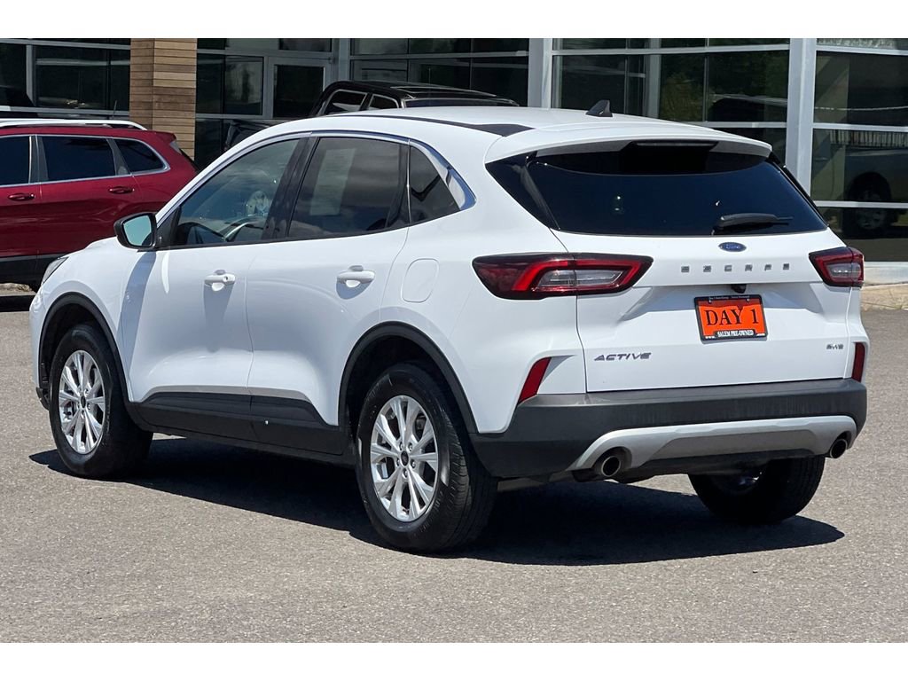 Used 2024 Ford Escape Active image 8