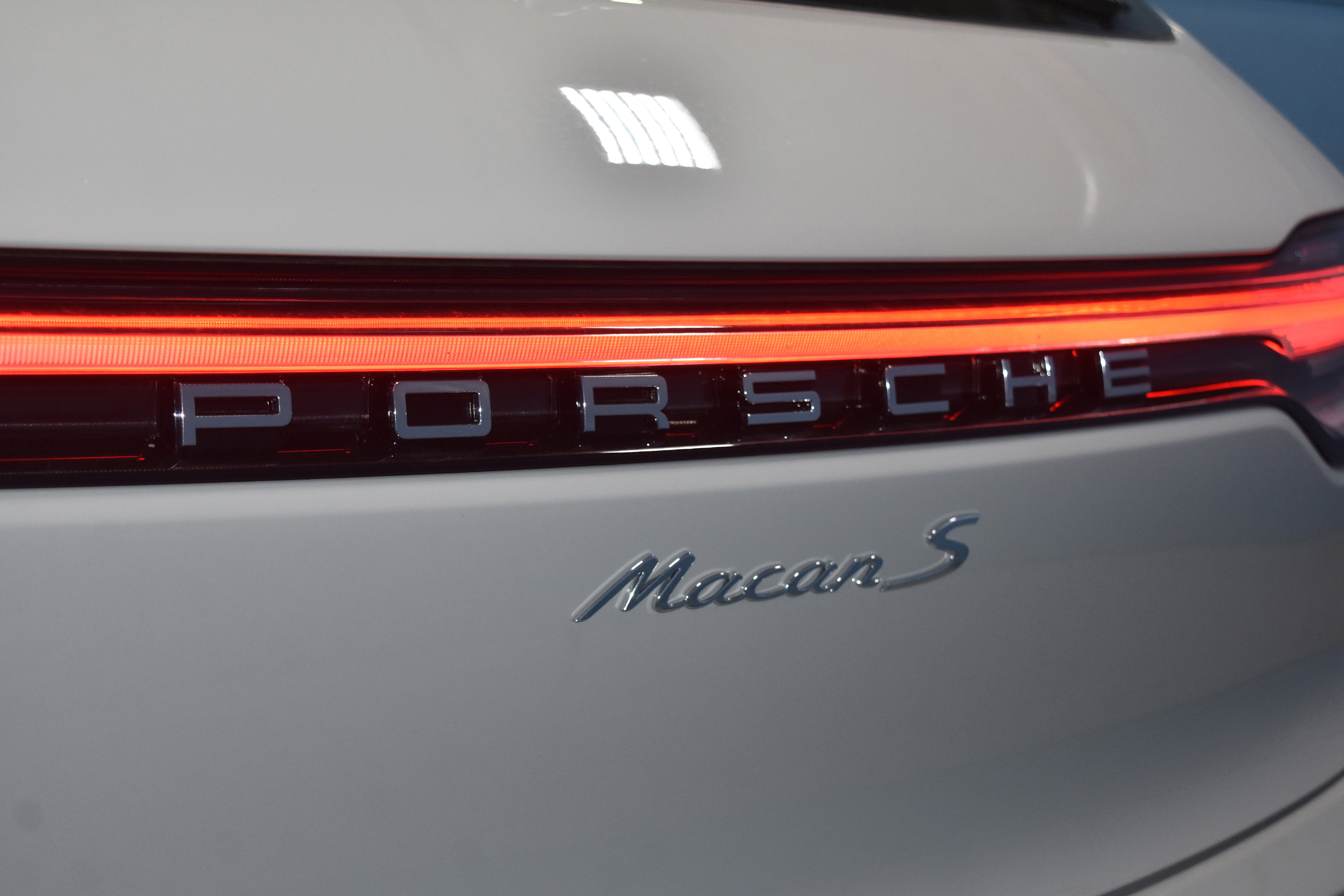 New 2026 Porsche Macan S image 33