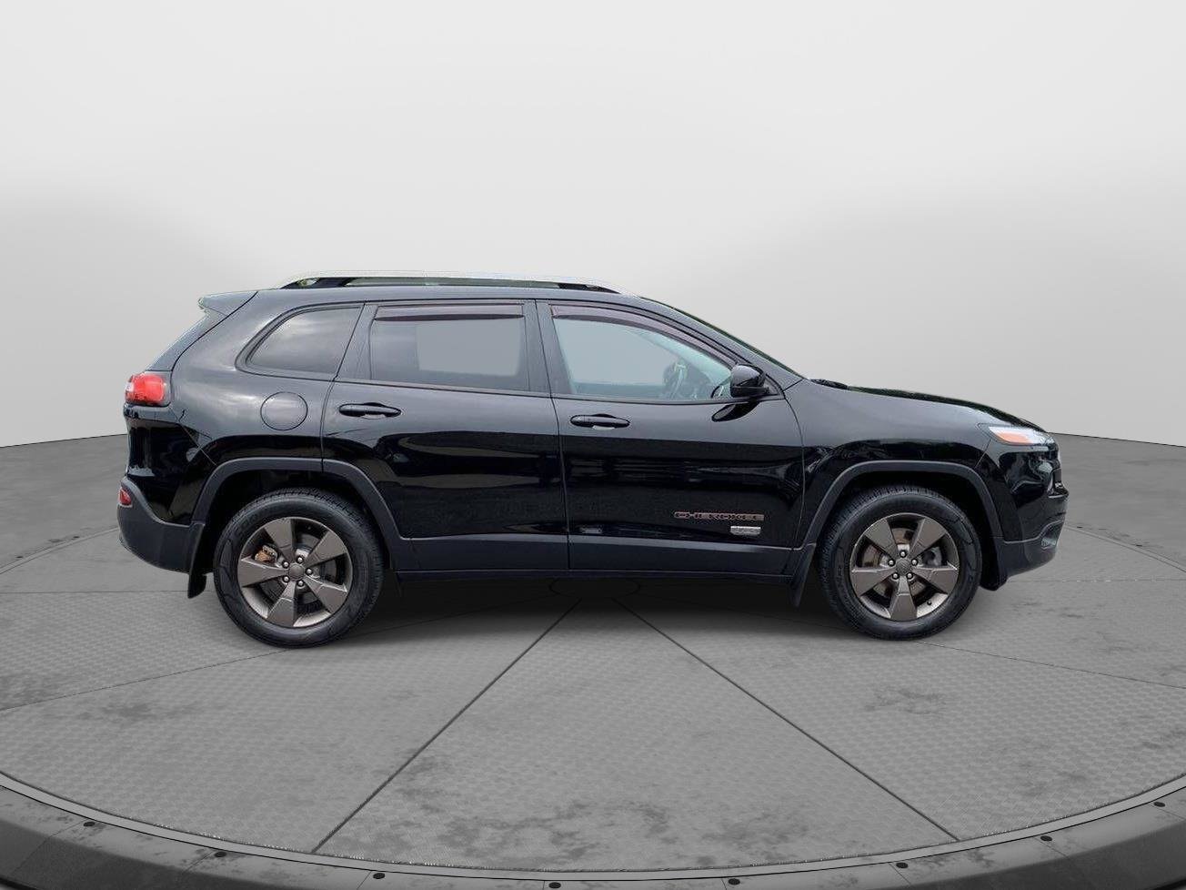 Used 2017 Jeep Cherokee 75th Anniversary AWD/4WD image 2