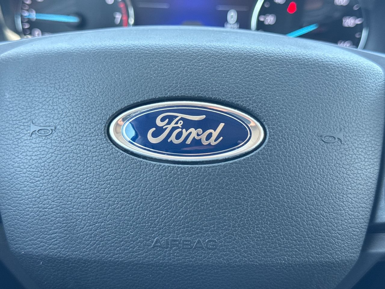 Used 2020 Ford Explorer XLT w/ Equipment Group 202A AWD/4WD image 29