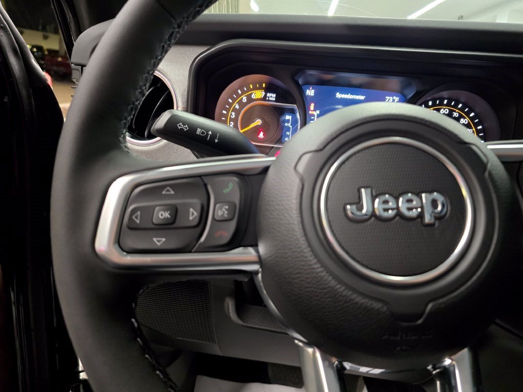 New 2026 Jeep Wrangler Unlimited Sahara AWD/4WD image 17
