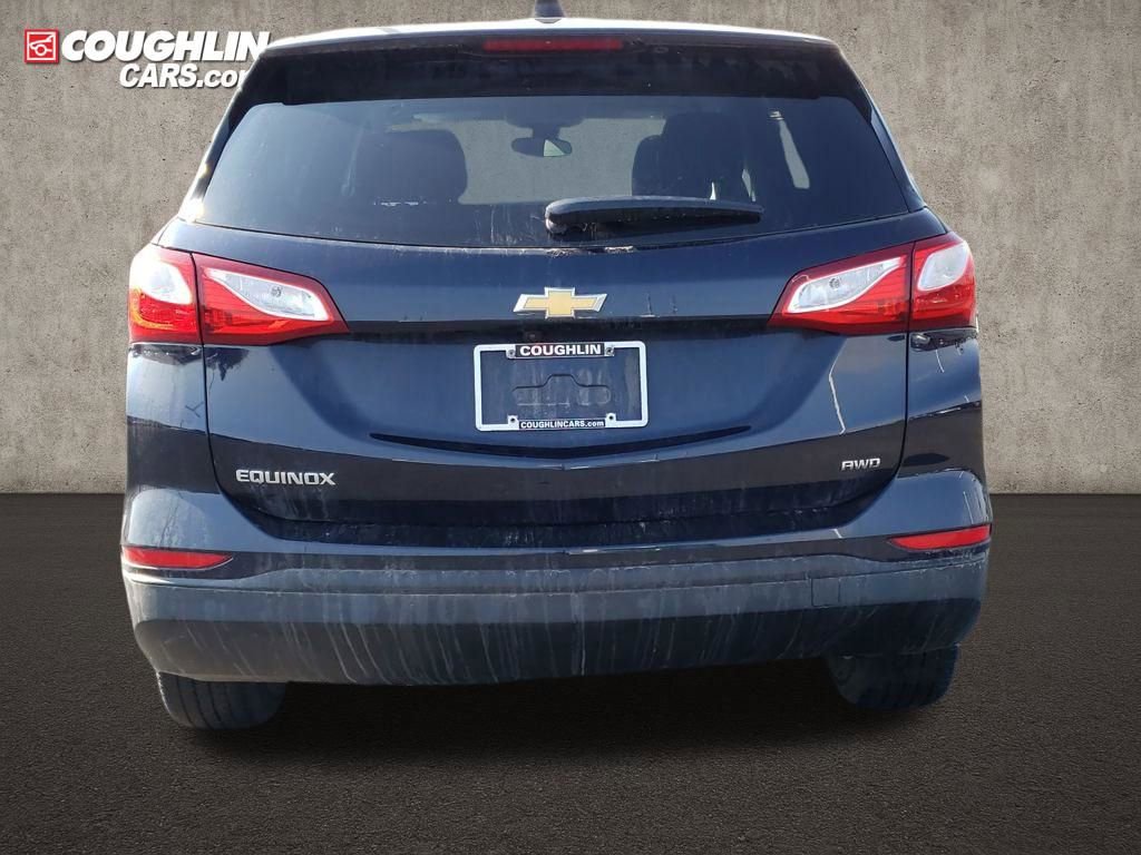 Used 2020 Chevrolet Equinox LS w/ LS Convenience Package image 4