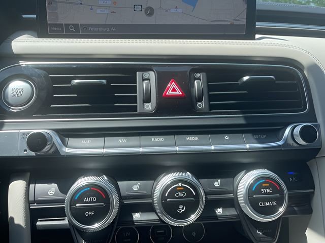 Used 2022 Genesis G70 3.3T w/ Sport Advanced Package image 23