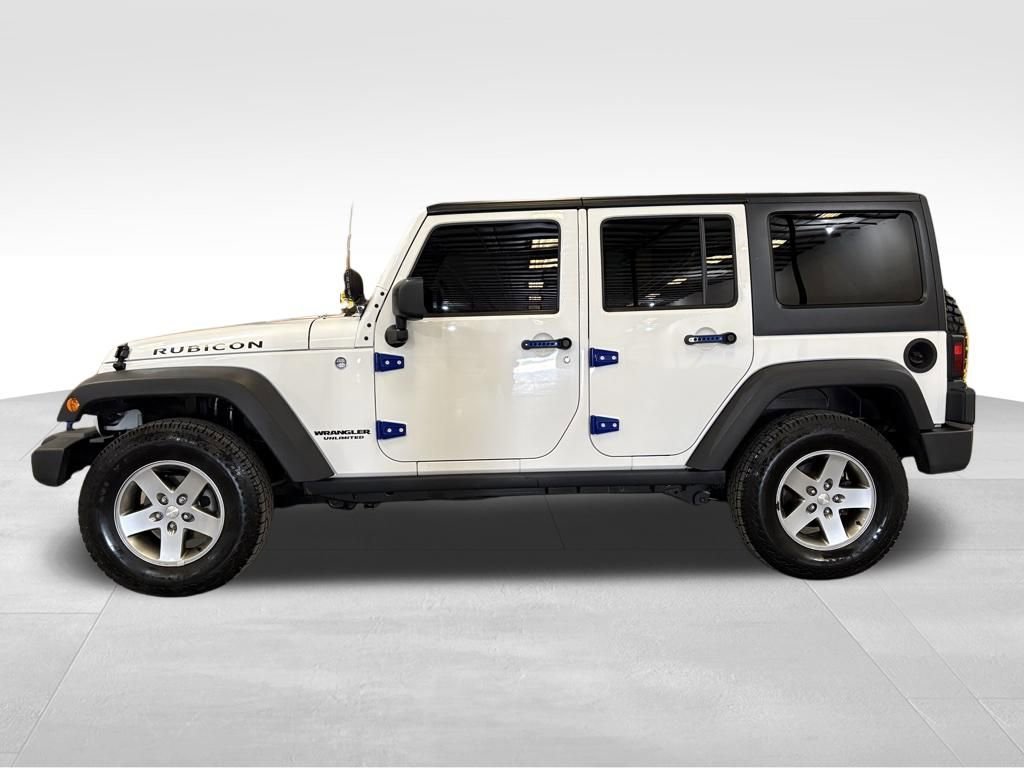 Used 2012 Jeep Wrangler Unlimited Rubicon w/ Connectivity Group image 2