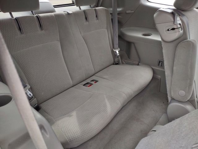 Used 2010 Toyota Highlander 2WD image 23