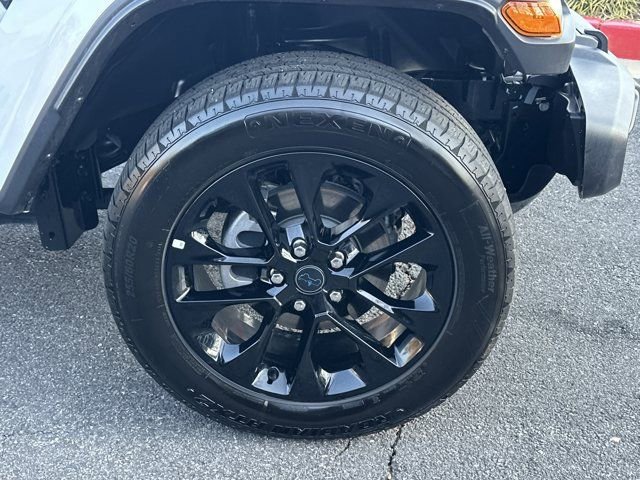 Certified 2025 Jeep Wrangler Unlimited Sahara w/ Safety Group image 13