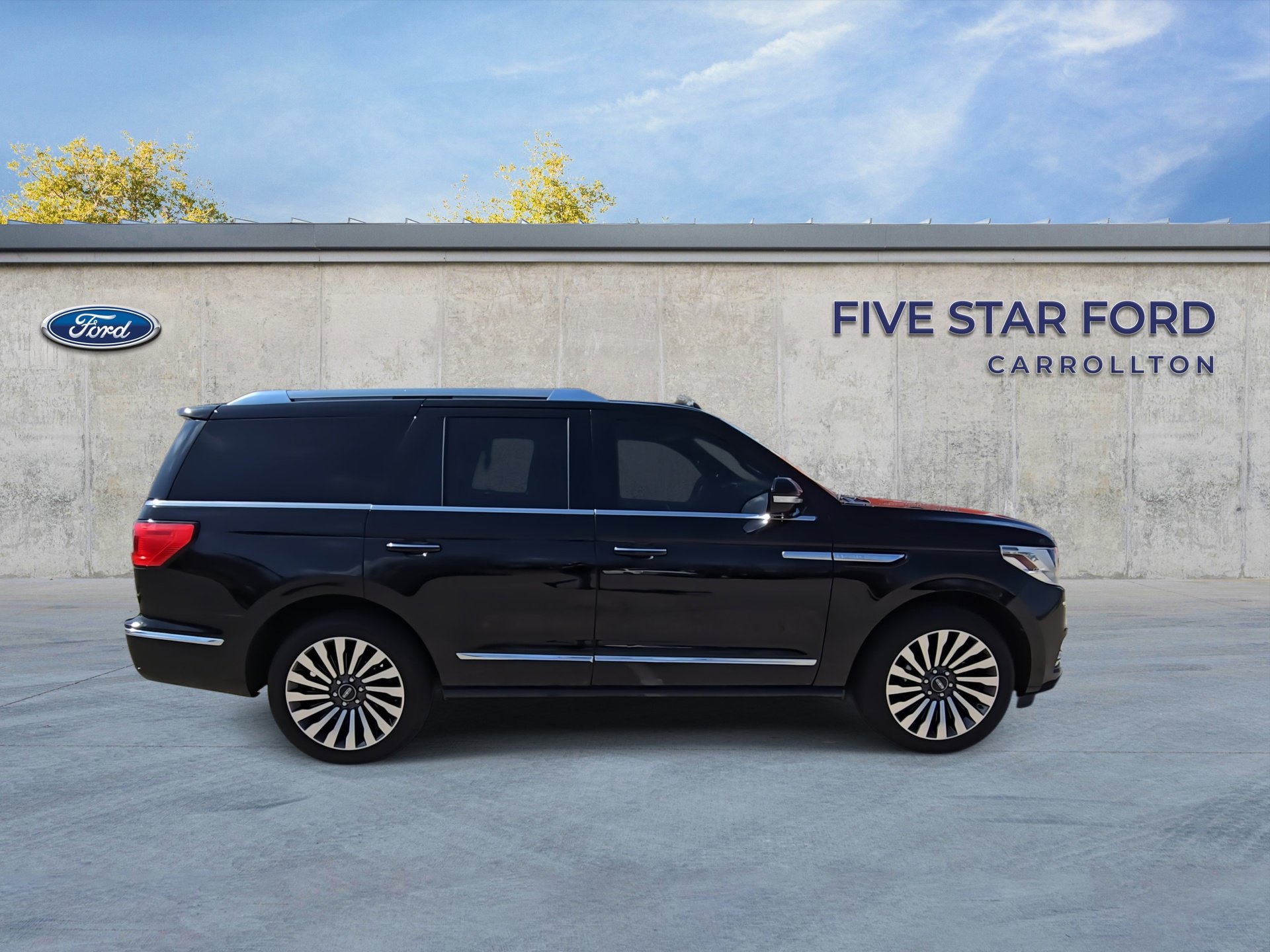 Used 2020 Lincoln Navigator Reserve w/ Luxury Package image 9