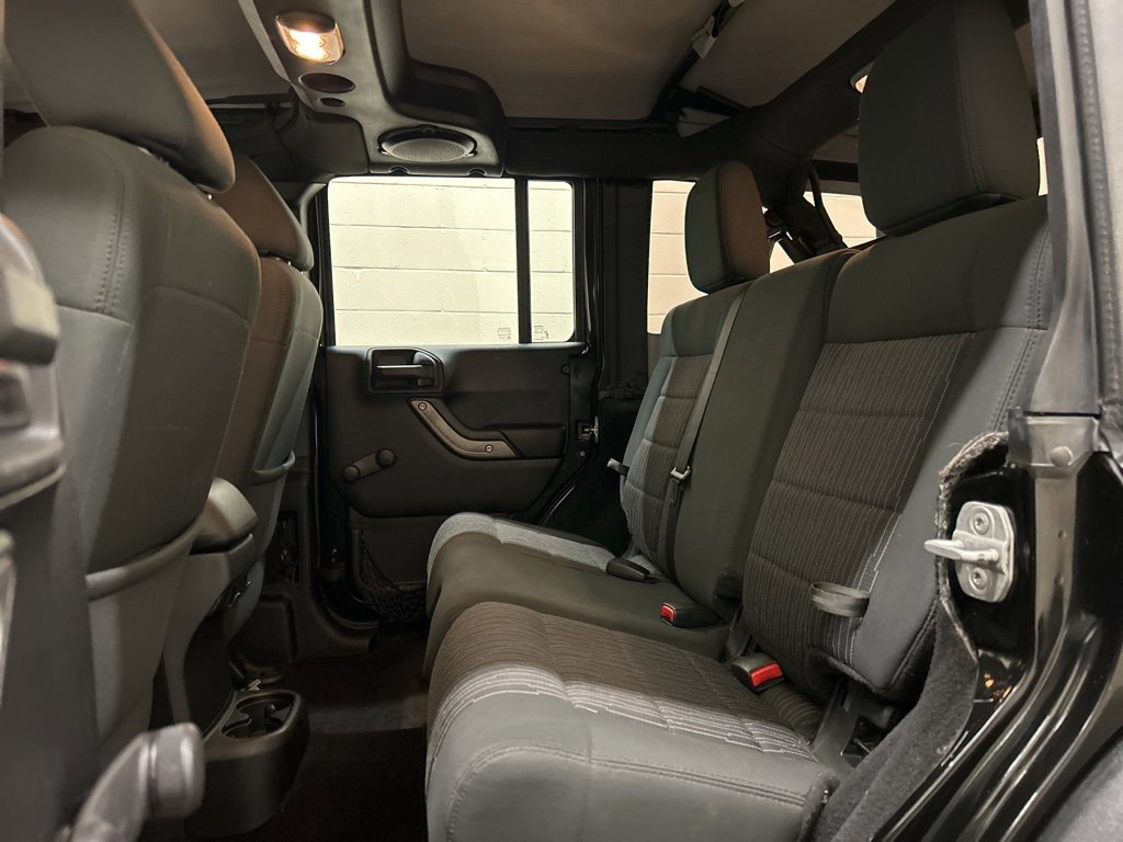 Used 2012 Jeep Wrangler Unlimited Sport image 8