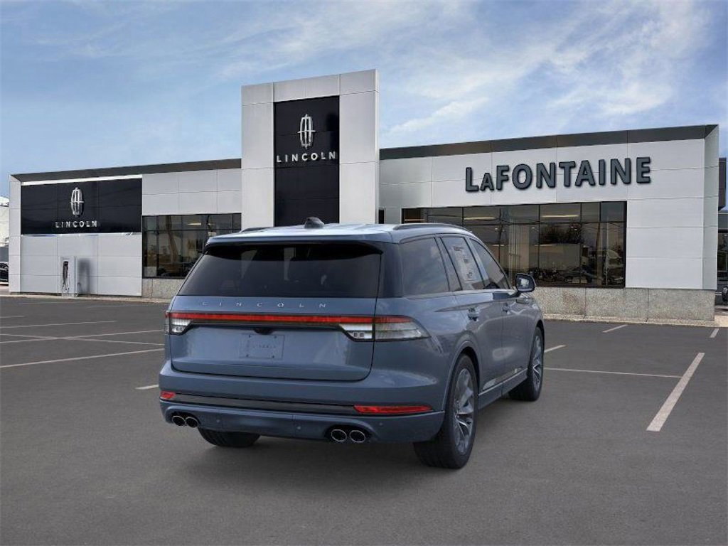 New 2026 Lincoln Aviator AWD w/ Jet Appearance Package image 8