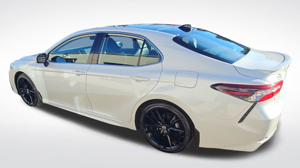 Used 2024 Toyota Camry XSE image 5