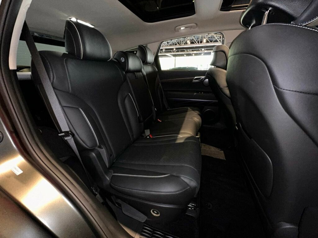 Used 2025 Genesis GV80 2.5T Prestige AWD/4WD image 28