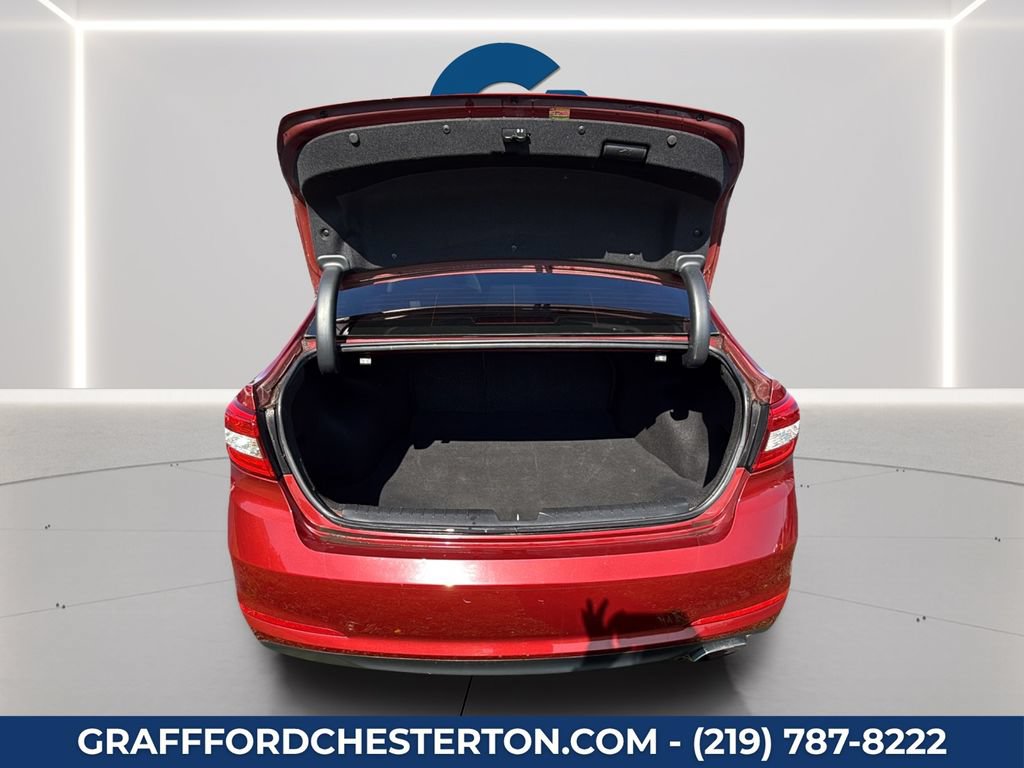 Used 2015 Hyundai Sonata SE FWD image 16