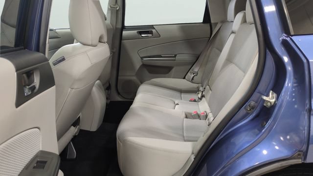 Used 2013 Subaru Forester 2.5X Premium w/ All-Weather Plus Pkg AWD/4WD image 13