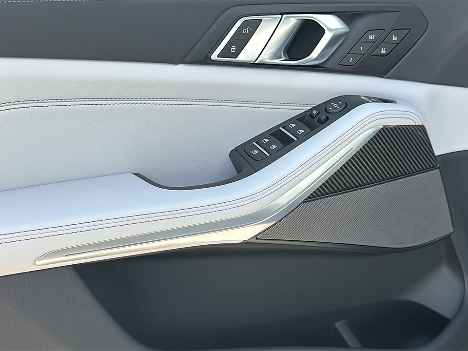 New 2026 BMW X5 M60i AWD/4WD image 13